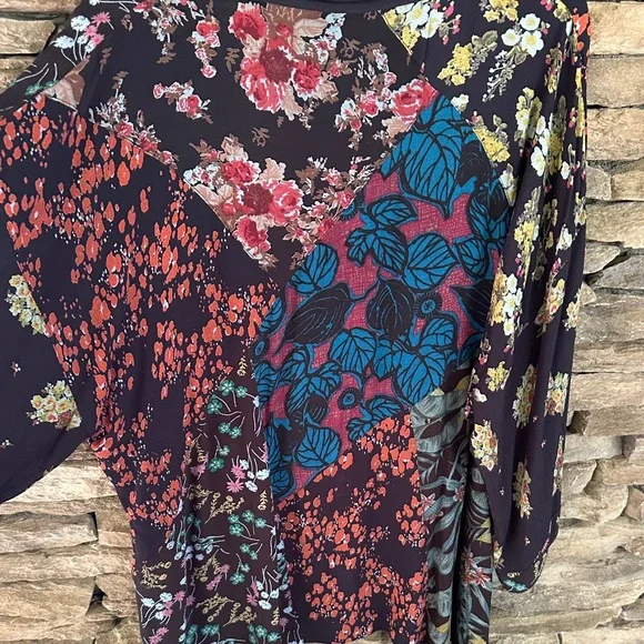 Sacred Threads Multicolor Floral Blouse - Picture 8 of 8